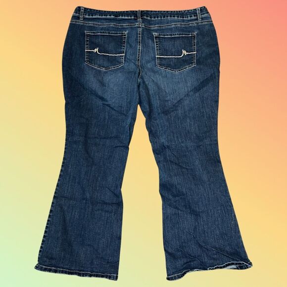 Plus Size Maurices Medium Wash High Rise Jeans Size 22 Short 40x28 #42 - Picture 7 of 7
